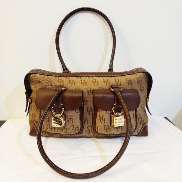 Dooney & Bourke bag - Picture 4 of 15